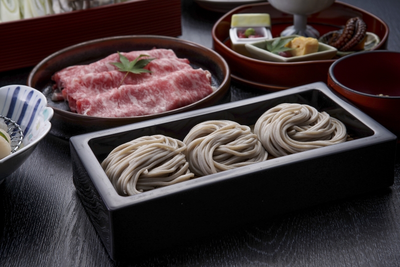 《新年会におすすめ》厳選和牛とそばしゃぶが味わえる宴会コース