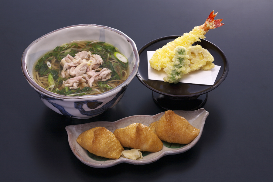 挽きたて・打ちたて・湯がきたてのお蕎麦をランチでもご堪能ください